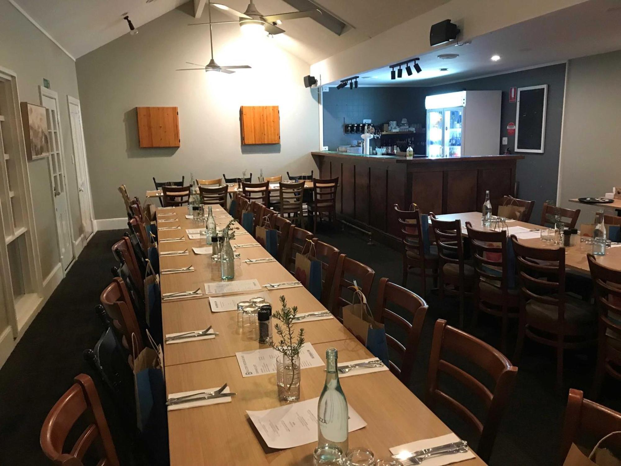 Caledonian Inn ローブ エクステリア 写真