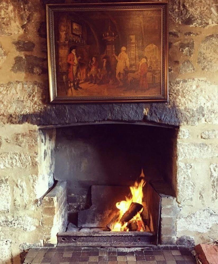 Caledonian Inn ローブ エクステリア 写真