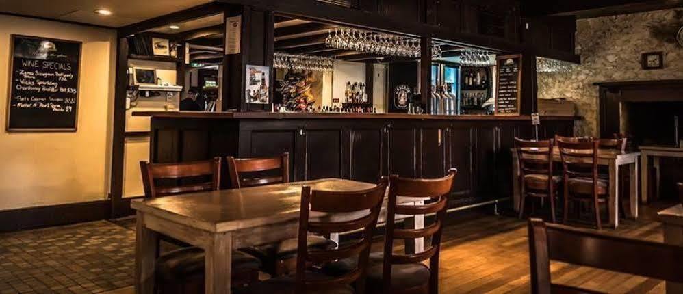 Caledonian Inn ローブ エクステリア 写真