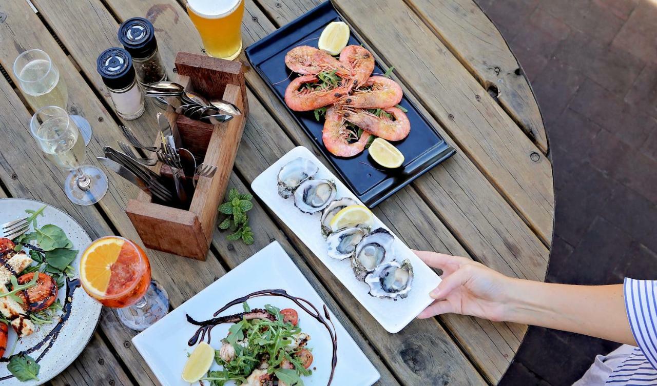 Caledonian Inn ローブ エクステリア 写真